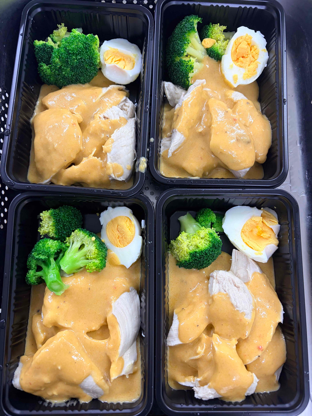 Salted Egg Chicken Breast Meal (Frozen)
